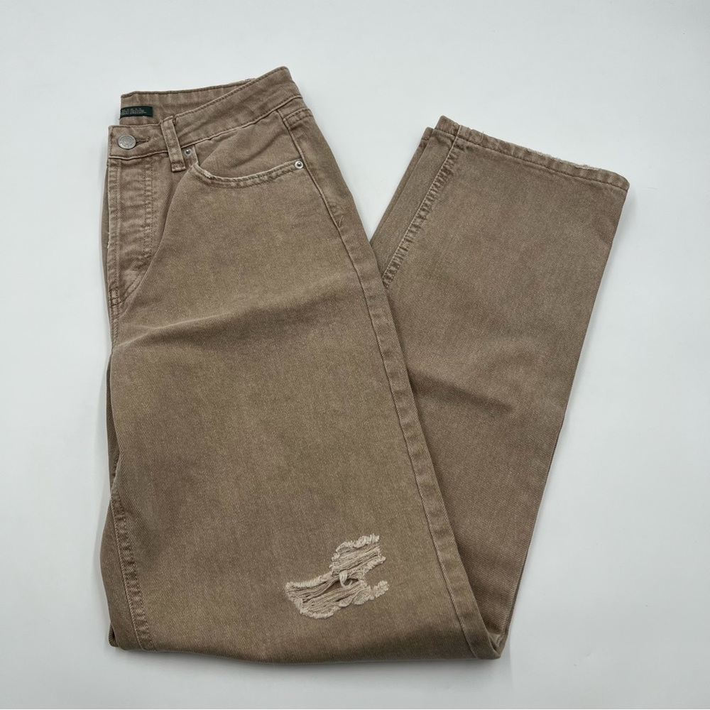 Wild Fable high rise straight button fly distressed SZ‎ 6. Light brown